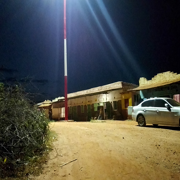 Kenya 20m Pole Solar Corridor Lighting Upgrade with Anern SLV 150W Kenya 20m Pole Solar Corridor Lighting Upgrade with Anern SLV 150W