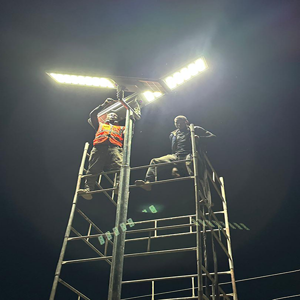 Anern SLV2‑120W Solar Street Lights in Nigeria