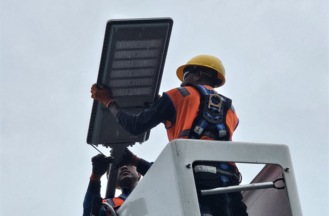 Anern ISSL‑C 150W універсальні сонячні вуличні світильники в Індонезії
